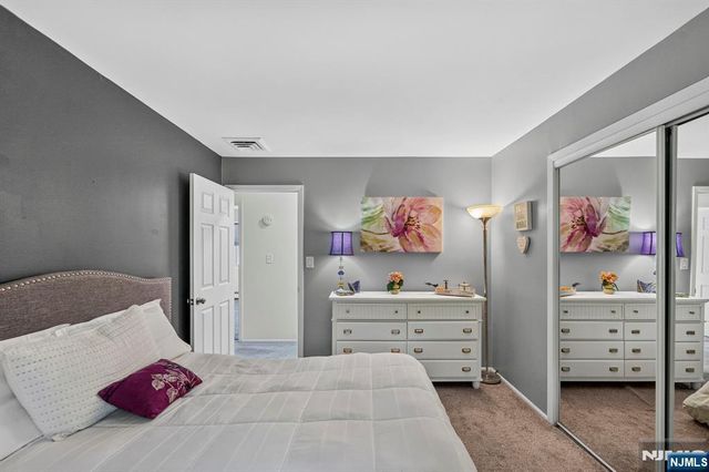 26 Coppola Court, Clifton, NJ 07013