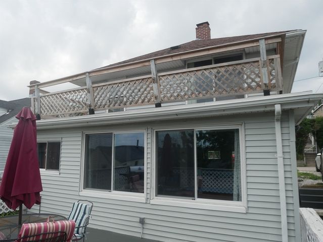 16 Hillside Rd, Hull, MA 02045