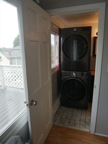 16 Hillside Rd, Hull, MA 02045