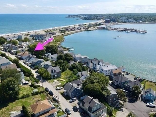 16 Hillside Rd, Hull, MA 02045
