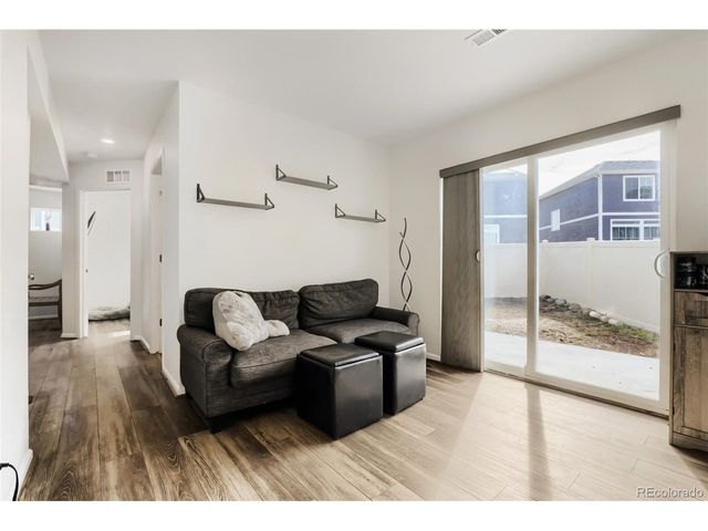 3944 N Quatar Ct, Aurora, CO 80019