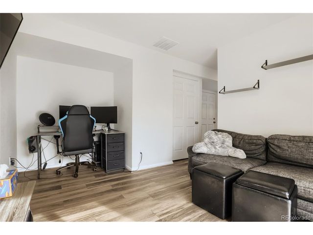 3944 N Quatar Ct, Aurora, CO 80019