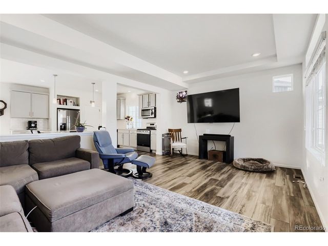 3944 N Quatar Ct, Aurora, CO 80019