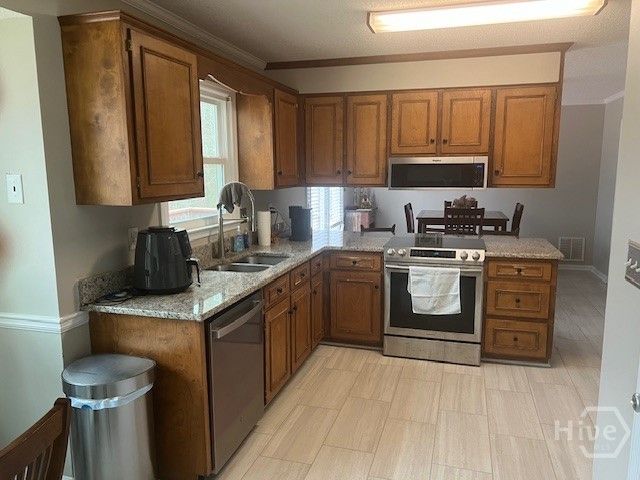 290 Pebble Creek Drive, Athens, GA 30605