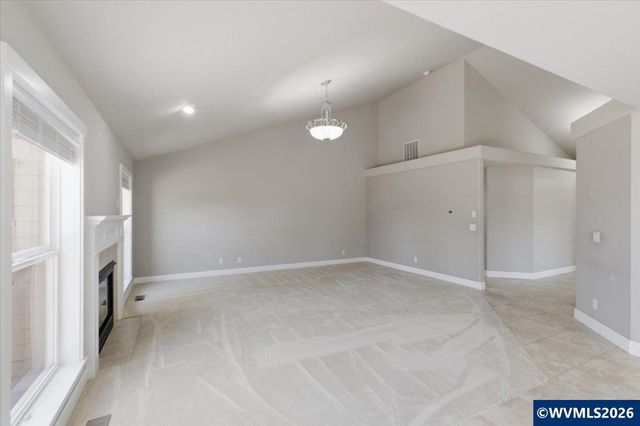 2359 Gale St NW, Albany, OR 97321