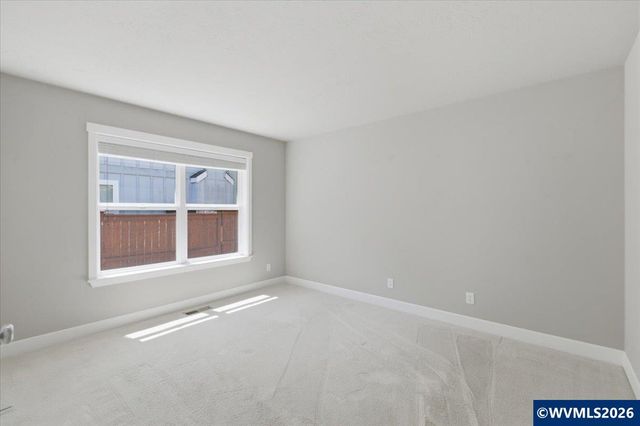 2359 Gale St NW, Albany, OR 97321