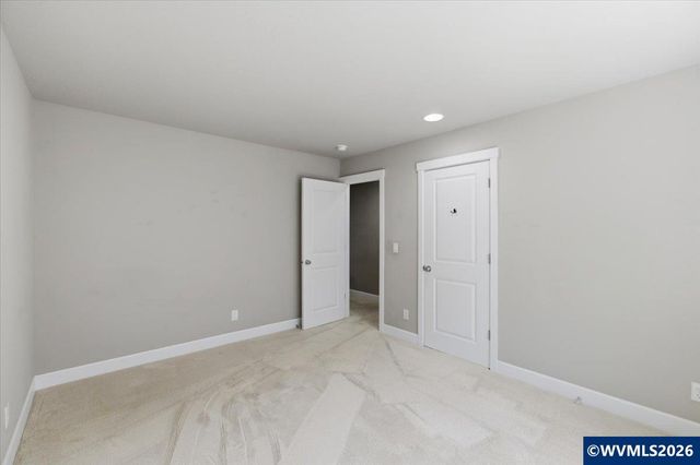 2359 Gale St NW, Albany, OR 97321