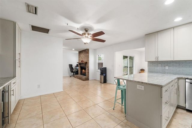 5101 NW 29TH LANE, Gainesville, FL 32606