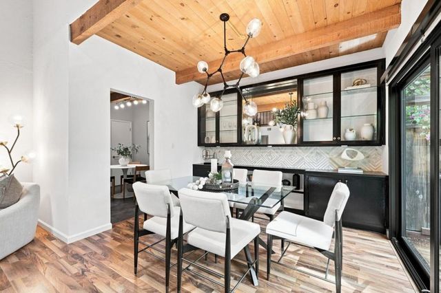 146 Hemlock Court, Palo Alto, CA 94306