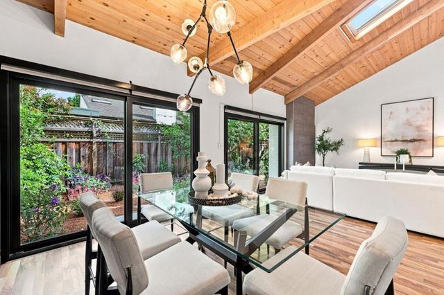 146 Hemlock Court, Palo Alto, CA 94306