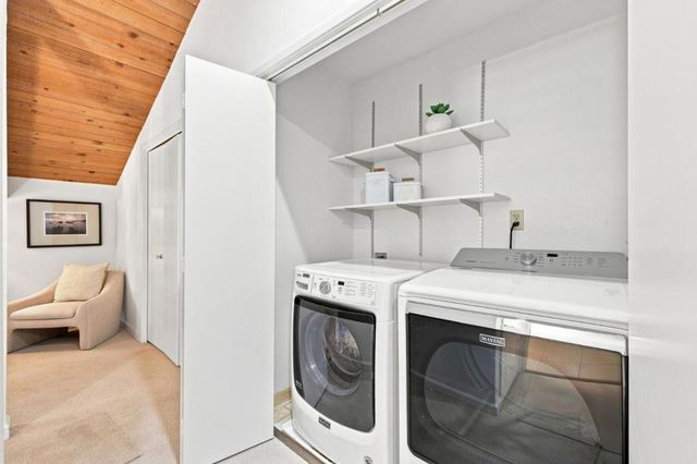 146 Hemlock Court, Palo Alto, CA 94306
