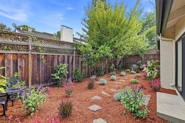 146 Hemlock Court, Palo Alto, CA 94306