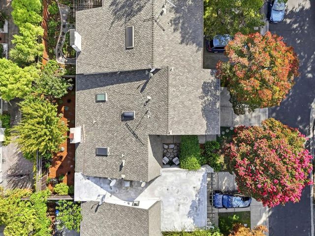 146 Hemlock Court, Palo Alto, CA 94306