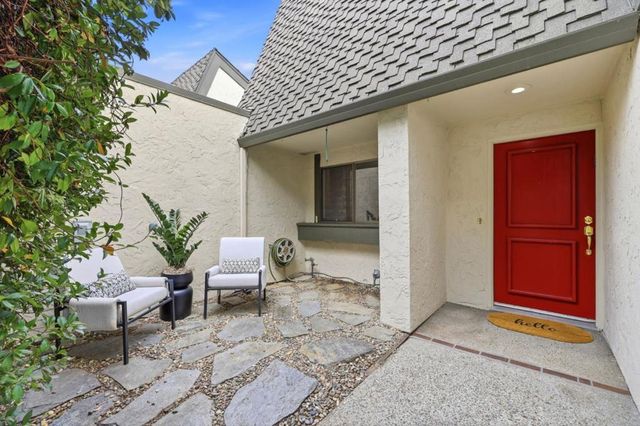 146 Hemlock Court, Palo Alto, CA 94306