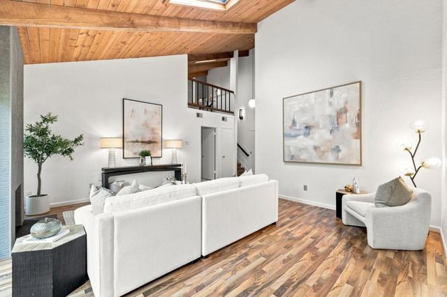 146 Hemlock Court, Palo Alto, CA 94306