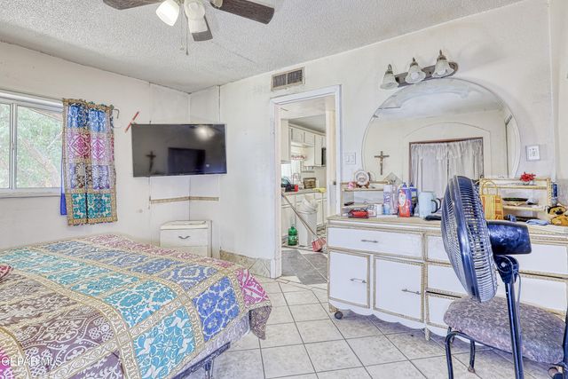 7421 MINDORO Place, Canutillo, TX 79835