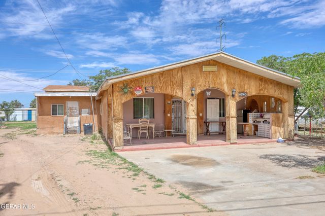 7421 MINDORO Place, Canutillo, TX 79835