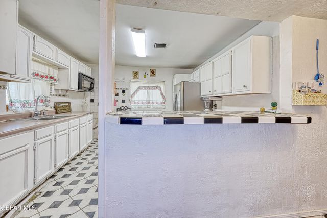 7421 MINDORO Place, Canutillo, TX 79835