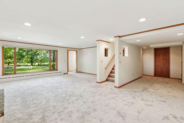 245 Ashley Road, Hopkins, MN 55343