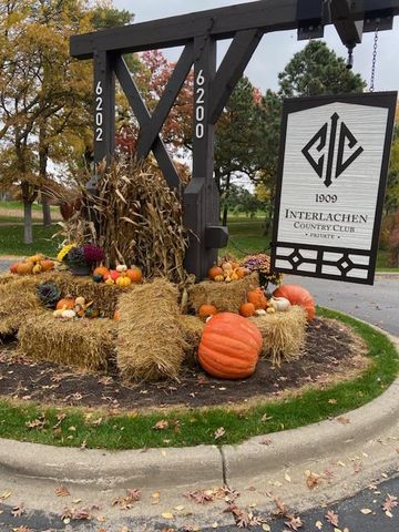 245 Ashley Road, Hopkins, MN 55343