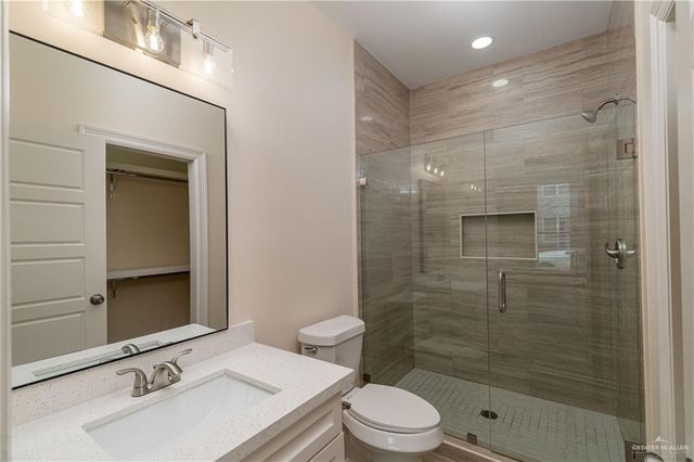 5406 N Crown Point, Pharr, TX 78577