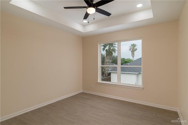 5406 N Crown Point, Pharr, TX 78577