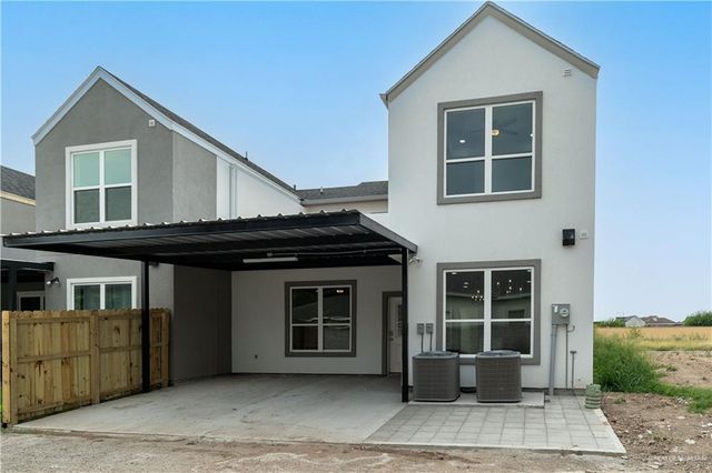 5406 N Crown Point, Pharr, TX 78577