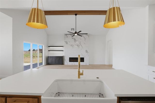 9308 Taggert Lane, Yukon, OK 73099