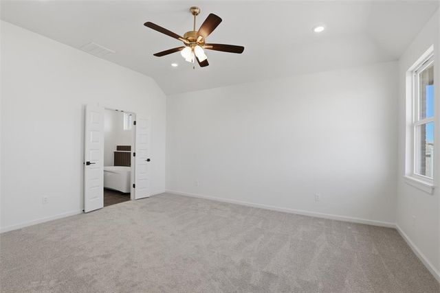 9308 Taggert Lane, Yukon, OK 73099