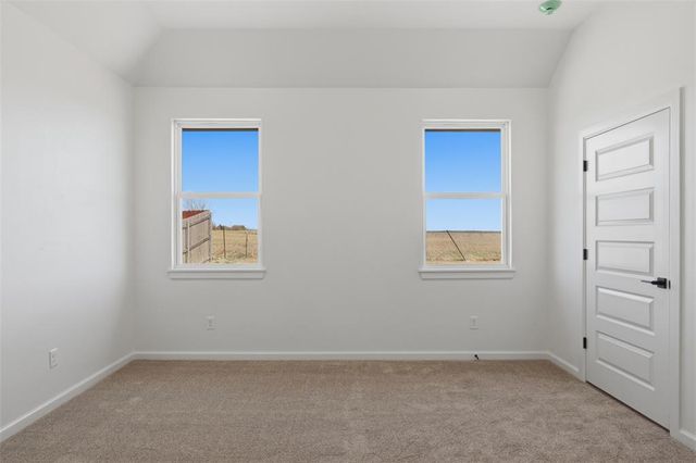 9308 Taggert Lane, Yukon, OK 73099