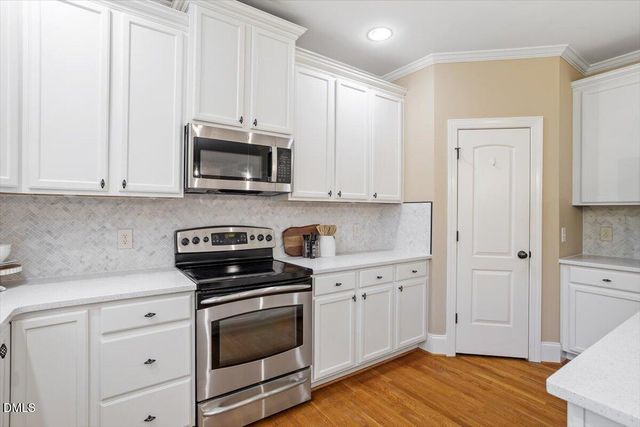 2512 Thurrock Drive, Apex, NC 27539