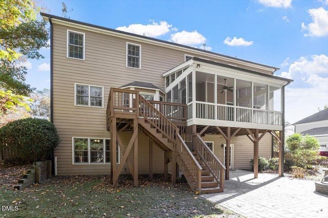 2512 Thurrock Drive, Apex, NC 27539