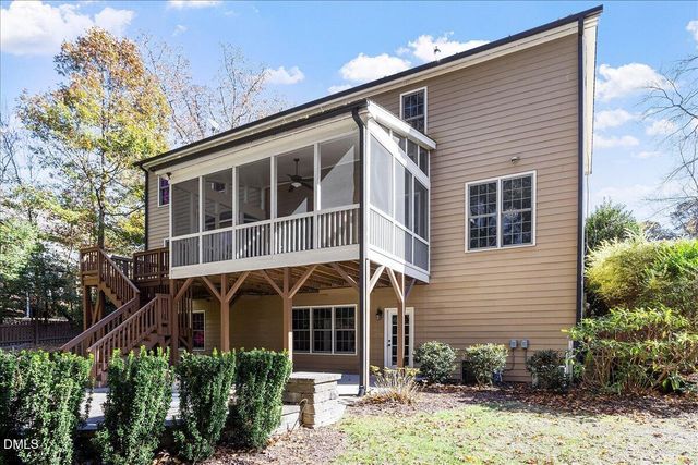 2512 Thurrock Drive, Apex, NC 27539