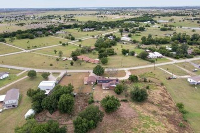 8772 Highview Drive, Crandall, TX 75114