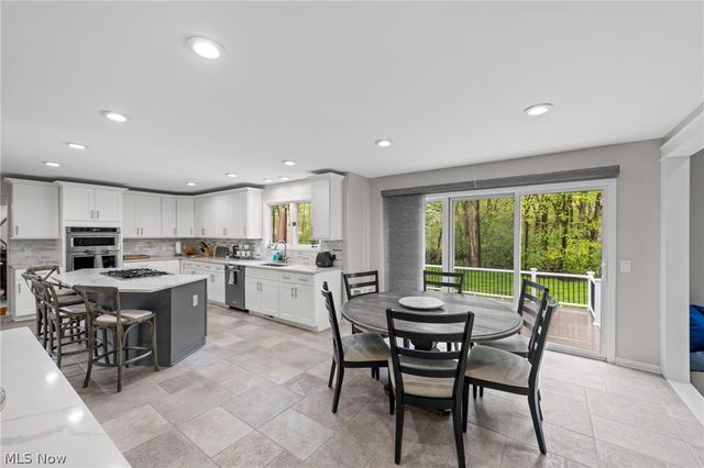 5045 Crofton Avenue, Solon, OH 44139