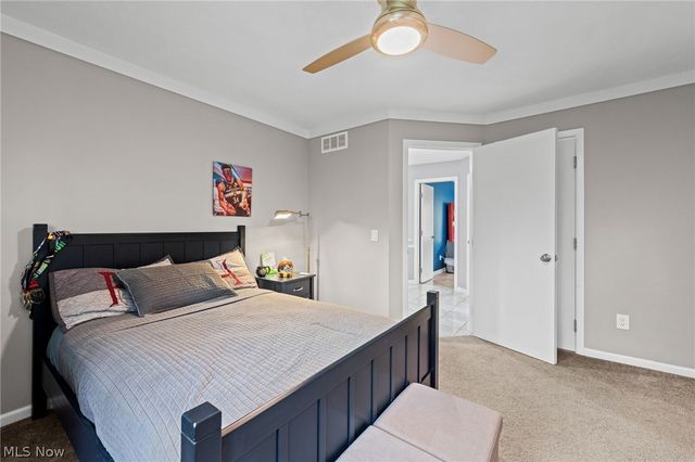 5045 Crofton Avenue, Solon, OH 44139