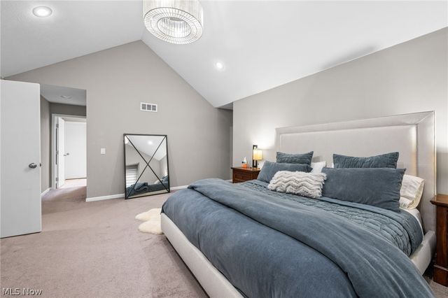 5045 Crofton Avenue, Solon, OH 44139