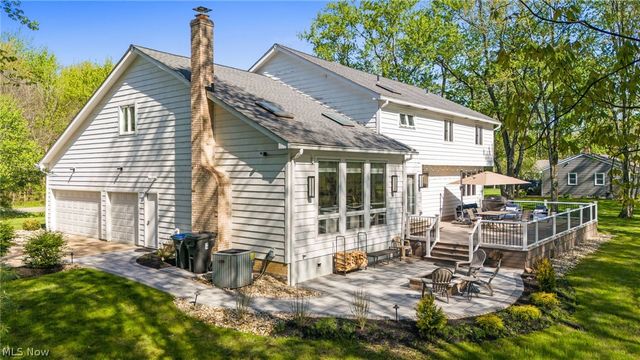 5045 Crofton Avenue, Solon, OH 44139