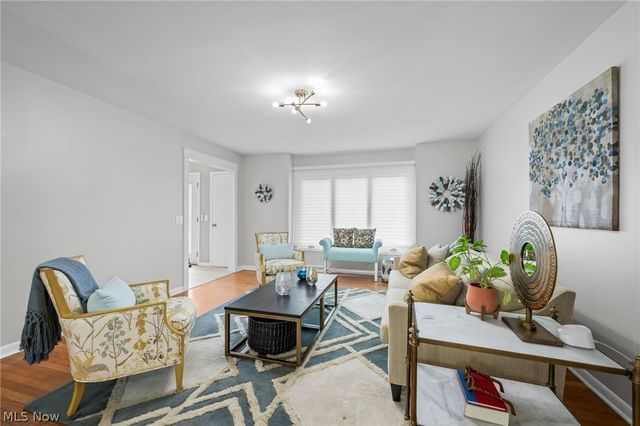 5045 Crofton Avenue, Solon, OH 44139
