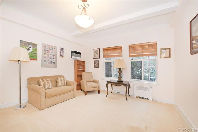 160 MIDDLE NECK RD 2-G, Great Neck, NY 11021