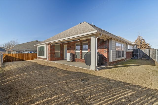 1200 Inglewood Drive, Mansfield, TX 76063