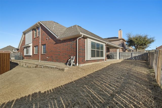 1200 Inglewood Drive, Mansfield, TX 76063