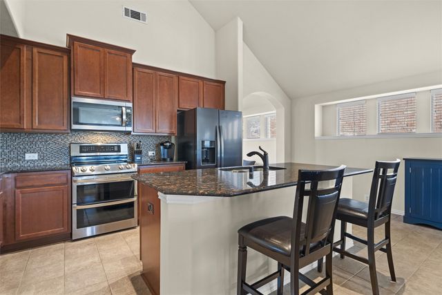 1200 Inglewood Drive, Mansfield, TX 76063