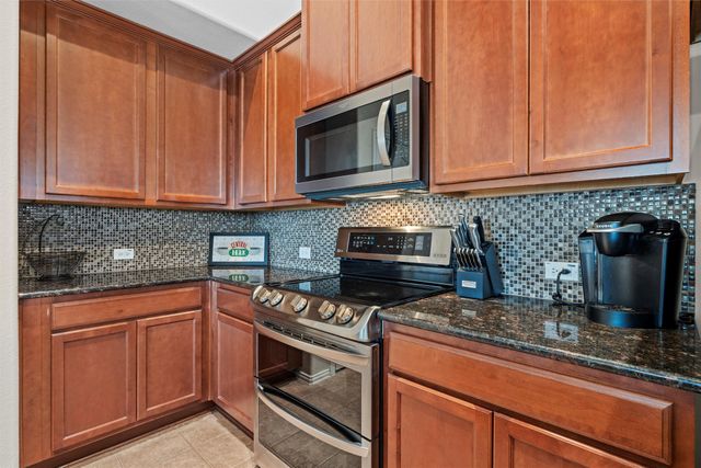 1200 Inglewood Drive, Mansfield, TX 76063