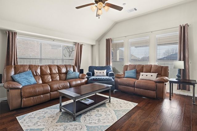 1200 Inglewood Drive, Mansfield, TX 76063