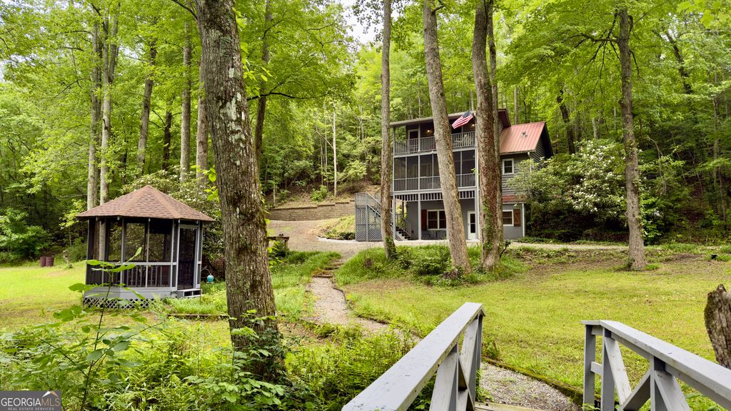 132 Wild Horse Cove Circle, Cleveland, GA 30528