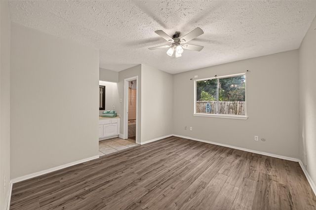 17315 Camberwell Green Lane, Houston, TX 77070