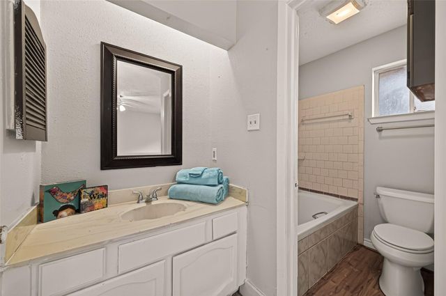 17315 Camberwell Green Lane, Houston, TX 77070