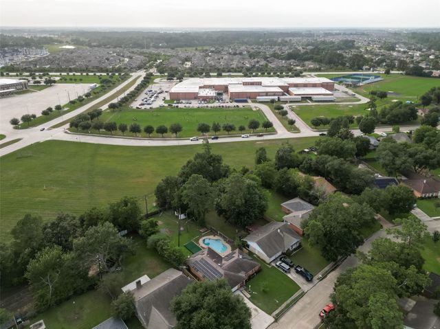 17315 Camberwell Green Lane, Houston, TX 77070