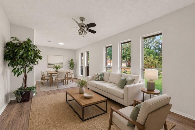 17315 Camberwell Green Lane, Houston, TX 77070